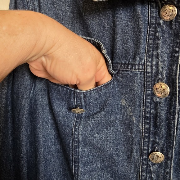 Stonebridge Women's Denim Jacket with Flower Embroidered Cuffs & Sleeves - Picture 7 of 16